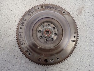 SUZUKI SWIFT M13A 1.3 04-09 KOŁO ZAMACHOWE