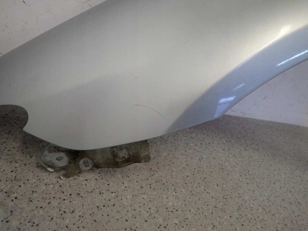 MAZDA 6 MAZDA6 02-07 BŁOTNIK PRZEDNI LEWY 25H 5/16