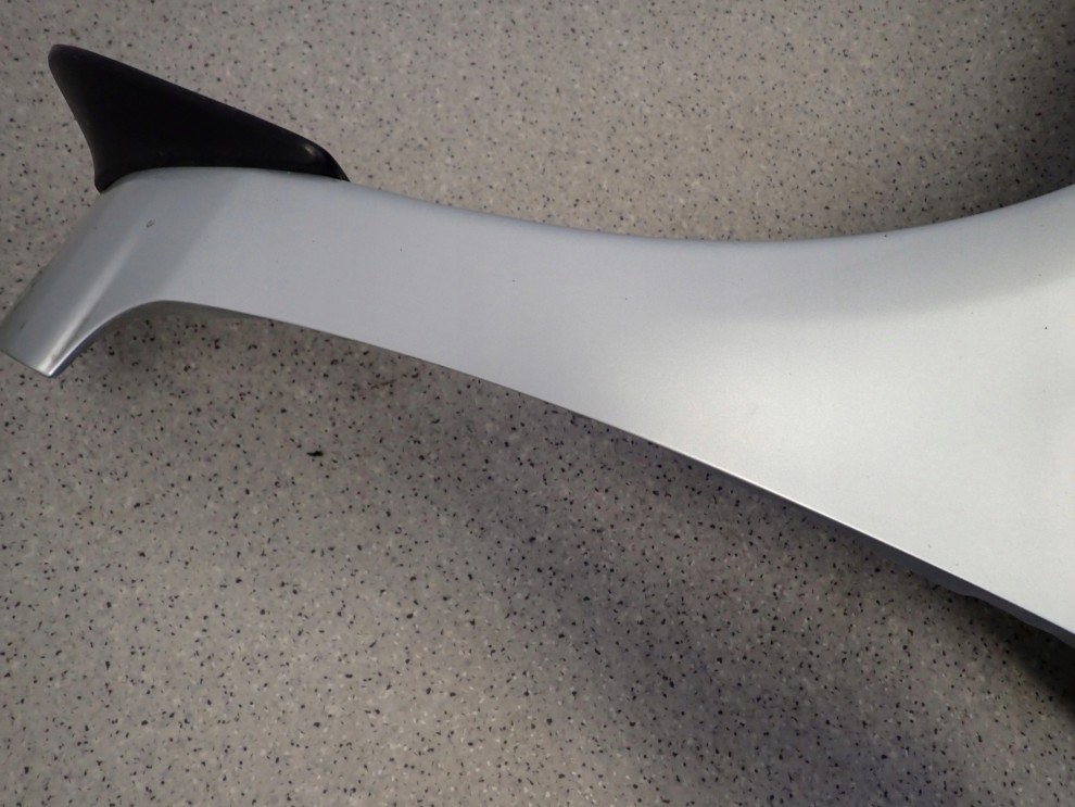 MAZDA 6 MAZDA6 02-07 BŁOTNIK PRZEDNI LEWY 25H 12/16