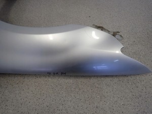 MAZDA 6 MAZDA6 02-07 BŁOTNIK PRZEDNI LEWY 25H 9/16 MINIATURA