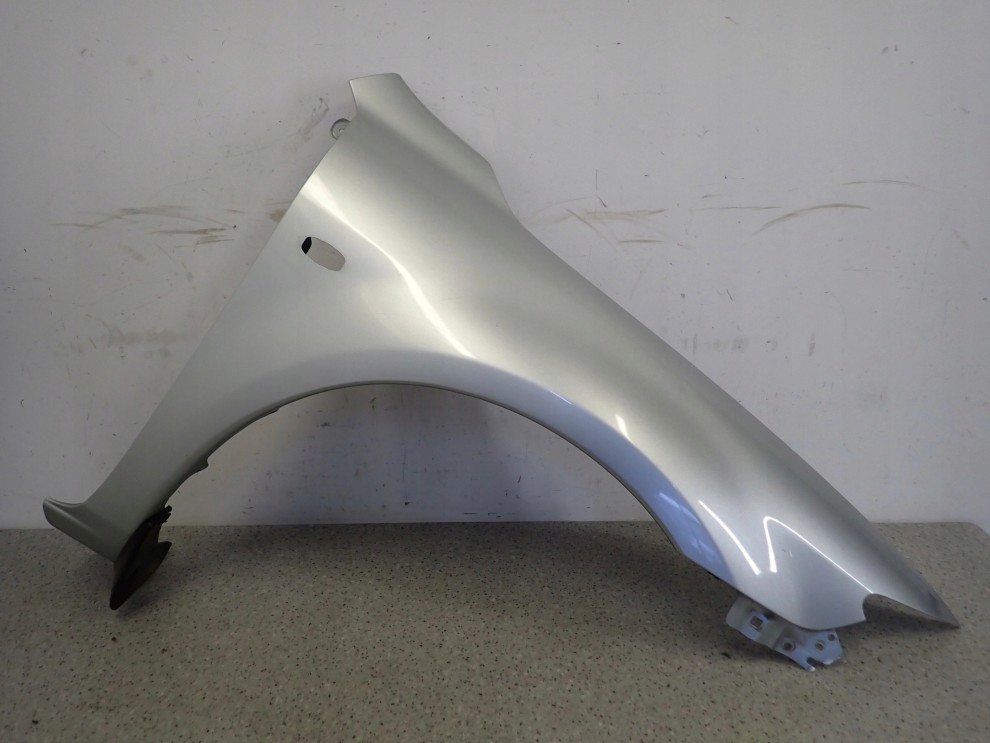 MAZDA 6 MAZDA6 02-07 BŁOTNIK PRZEDNI PRAWY 25H 1/16