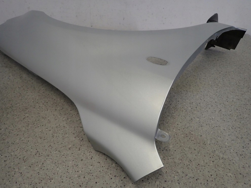 MAZDA 6 MAZDA6 02-07 BŁOTNIK PRZEDNI PRAWY 25H 8/16