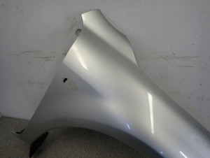 MAZDA 6 MAZDA6 02-07 BŁOTNIK PRZEDNI PRAWY 25H 3/16 MINIATURA