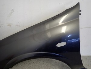 NISSAN ALMERA N16 03-06 BŁOTNIK PRZEDNI LEWY KY5 2/16 MINIATURA