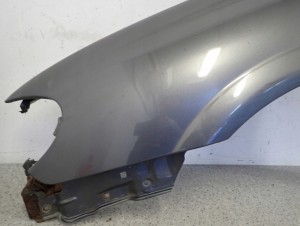 NISSAN ALMERA N16 03-06 BŁOTNIK PRZEDNI LEWY KY5 4/16 MINIATURA