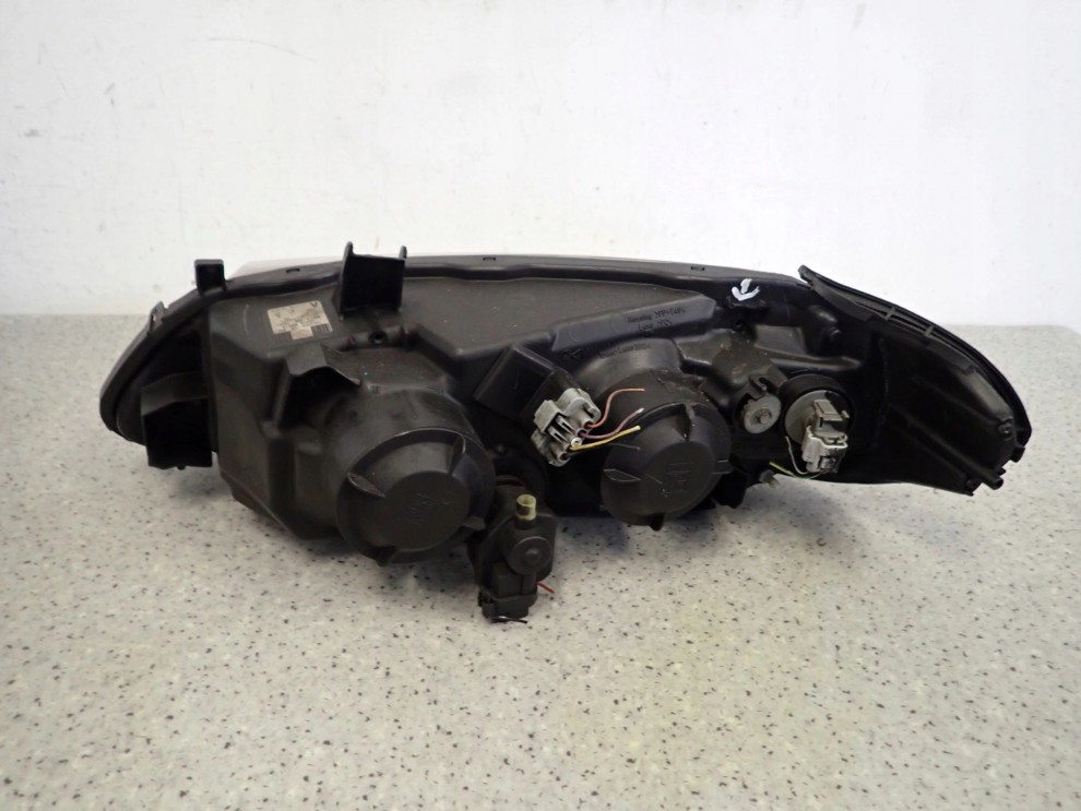 NISSAN ALMERA N16 03- REFLEKTOR PRZEDNI PRAWY LAMPA EUROPA 10/13