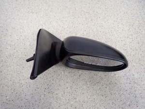 NISSAN ALMERA N16 LUSTERKO PRAWE MANUALNE 2/9 MINIATURA