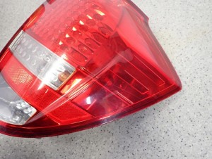 KIA CEED KOMBI I 10-12 LAMPA TYLNA PRAWA 4/6 MINIATURA