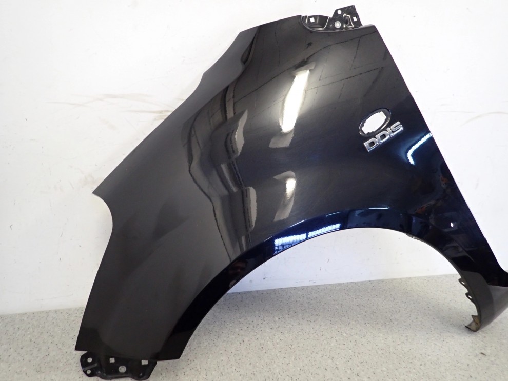 SUZUKI SPLASH 08-14 BŁOTNIK PRZEDNI LEWY ZCE 3/12