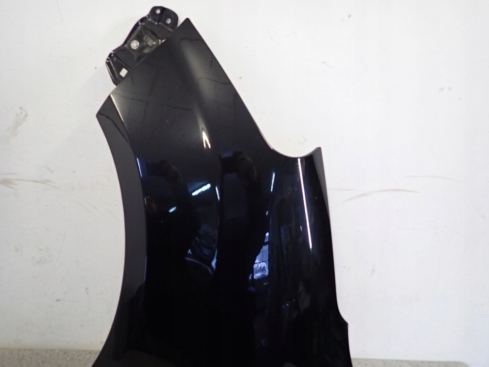 SUZUKI SPLASH 08-14 BŁOTNIK PRZEDNI LEWY ZCE 9/12