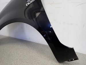 SUZUKI SPLASH 08-14 BŁOTNIK PRZEDNI LEWY ZCE 5/12 MINIATURA