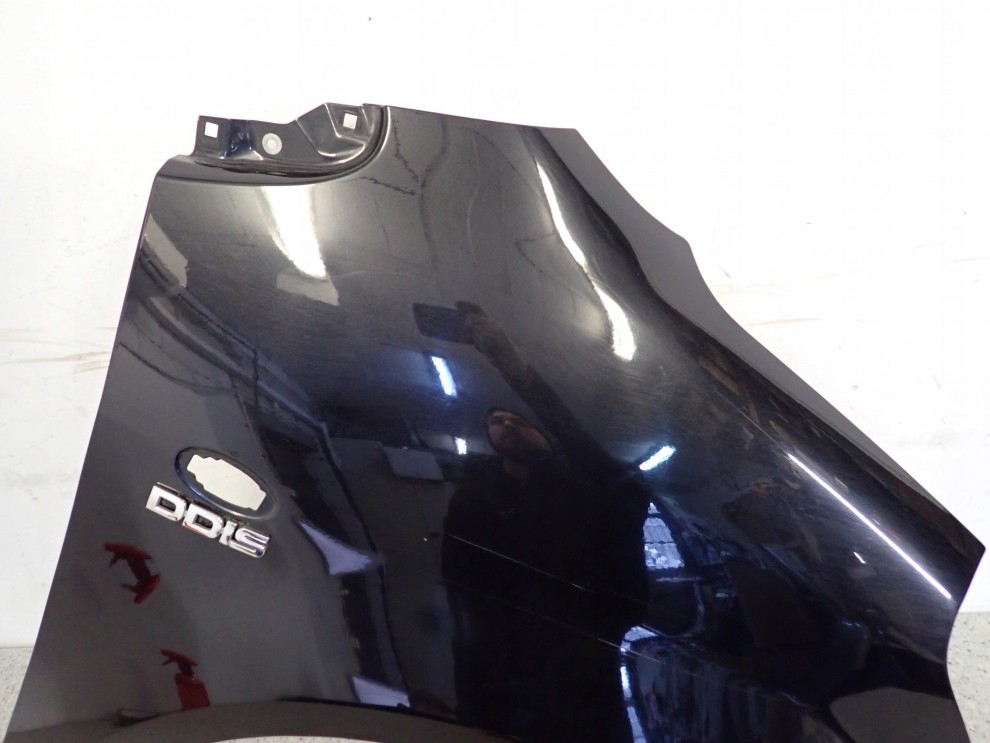 SUZUKI SPLASH 08-14 BŁOTNIK PRZEDNI PRAWY ZCE 2/14