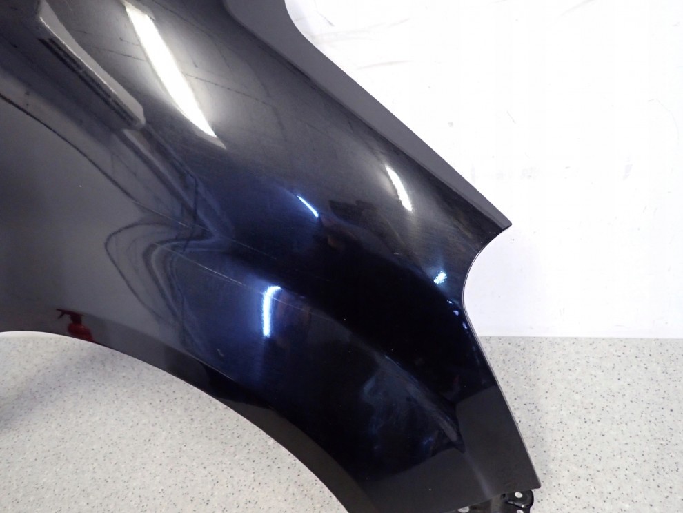 SUZUKI SPLASH 08-14 BŁOTNIK PRZEDNI PRAWY ZCE 4/14