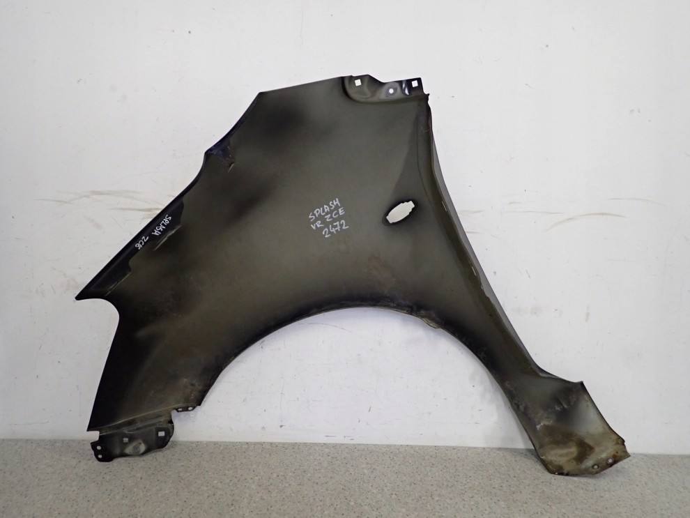 SUZUKI SPLASH 08-14 BŁOTNIK PRZEDNI PRAWY ZCE 14/14