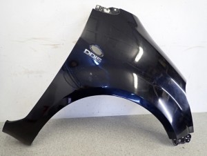 SUZUKI SPLASH 08-14 BŁOTNIK PRZEDNI PRAWY ZCE 8/14 MINIATURA