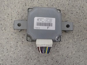 GRAND VITARA II 5d 06 - STEROWNIK MODUŁ NAPĘDÓW 1/5 MINIATURA