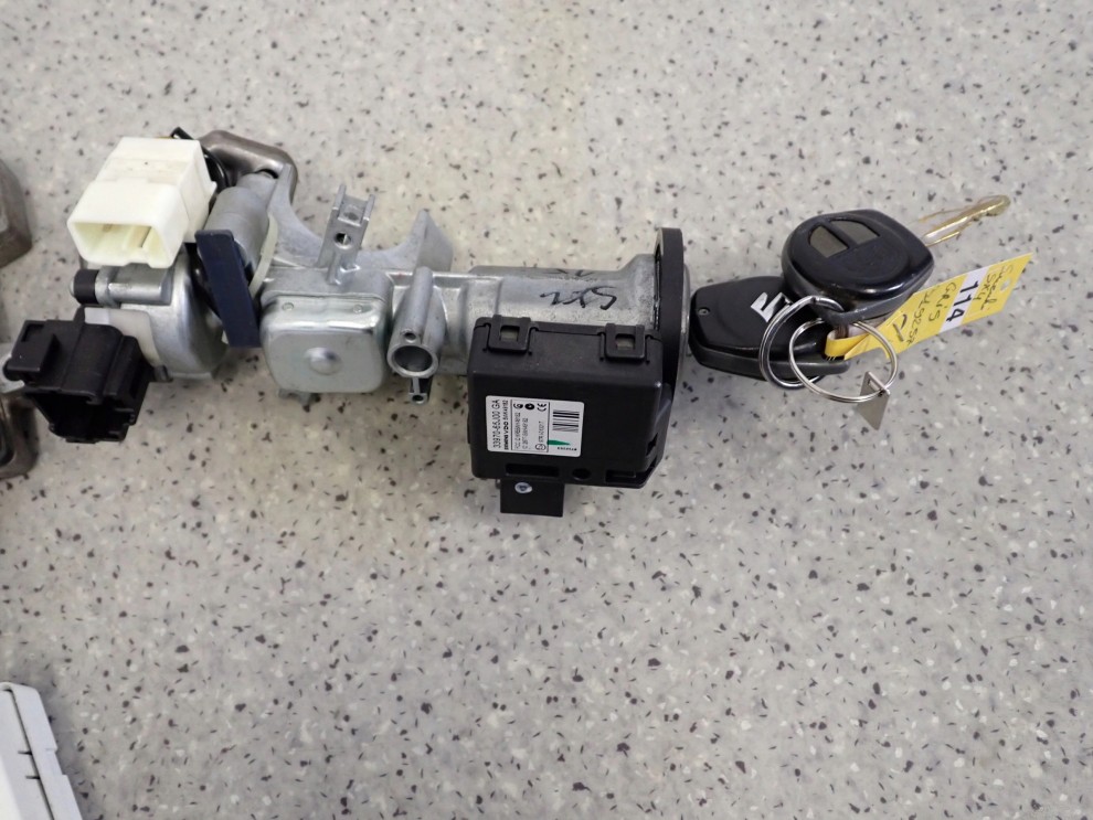 SUZUKI SX4 SEDICI 1.5i 06- ZESTAW STARTOWY 7/8