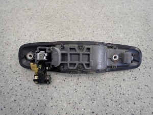 SUZUKI GRAND VITARA I 99-05 KLAMKA PRZEDNIA PRAWA 4/6 MINIATURA