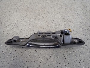 SUZUKI GRAND VITARA I 99-05 KLAMKA PRZEDNIA PRAWA 5/6 MINIATURA