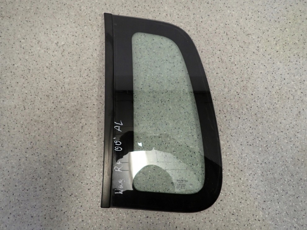 SUZUKI WAGON R+ 00- SZYBA TYLNA LEWA KAROSERYJNA 1/5