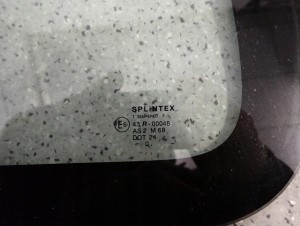 SUZUKI WAGON R+ 00- SZYBA TYLNA LEWA KAROSERYJNA 3/5 MINIATURA