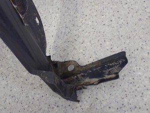 TOYOTA YARIS II 06- NADKOLE PRZEDNIE PRAWE 5/8 MINIATURA