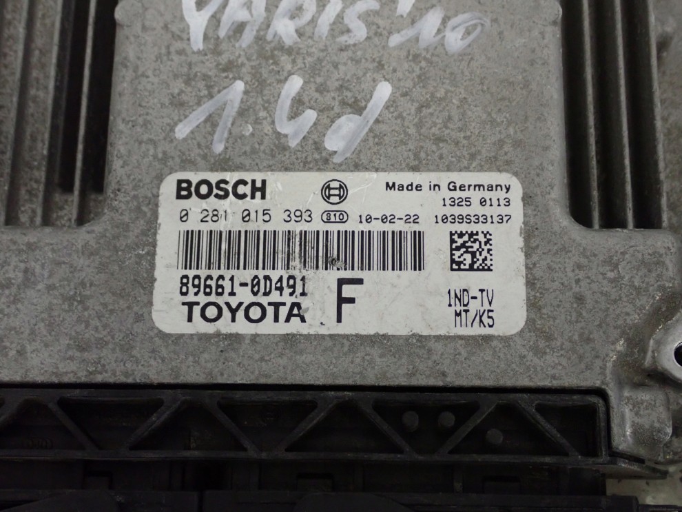 TOYOTA YARIS II 06-11 1.4 D4D ZESTAW STARTOWY KOMPUTER STACYJKA 3/10