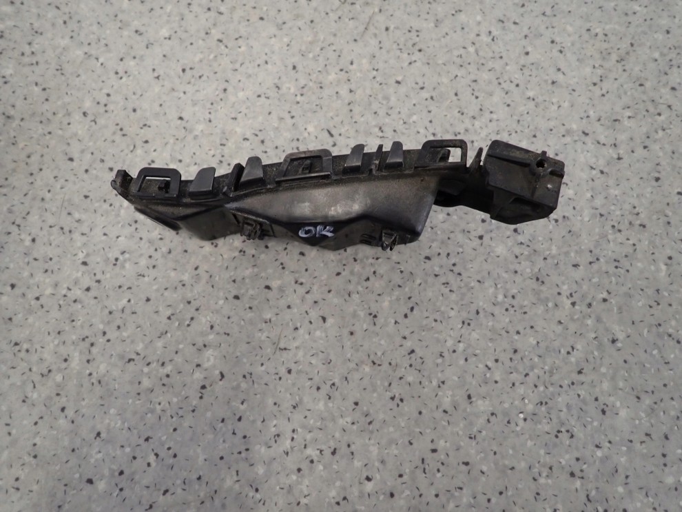 SUZUKI SPLASH 09-14 ŚLIZG ZDERZAKA PRZEDNI PRAWY 4/6