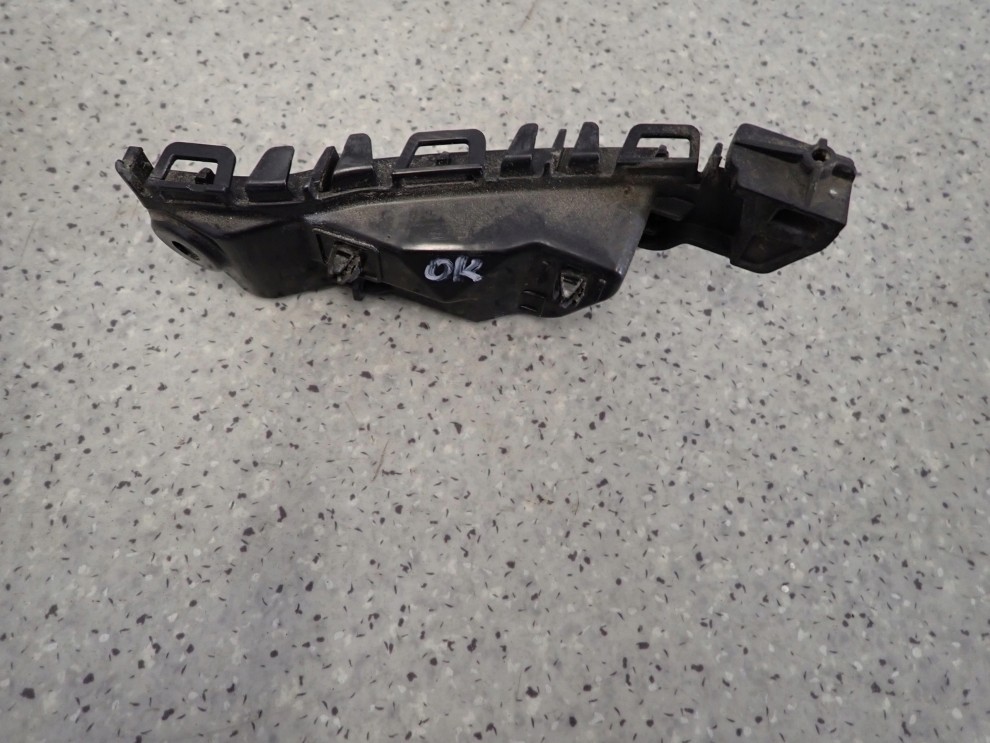 SUZUKI SPLASH 09-14 ŚLIZG ZDERZAKA PRZEDNI PRAWY 5/6