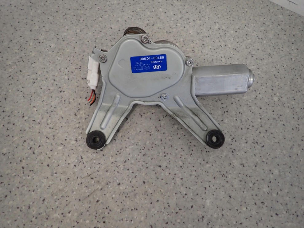 HYUNDAI GETZ SILNICZEK WYCIERACZEK SILNIK TYŁ 8/9