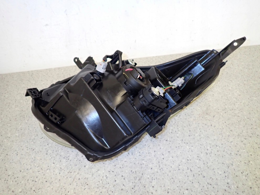 SUZUKI ALTO 09- LAMPA PRZEDNIA PRAWA REFLEKTOR PRAWY 6/11