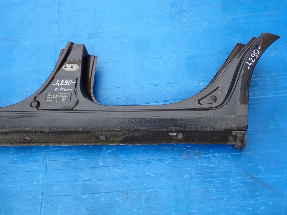 KIA CEED KOMBI 06-12 PRÓG LEWY 1K 3/11