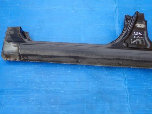 KIA CEED KOMBI 06-12 PRÓG LEWY 1K 2/11 MINIATURA