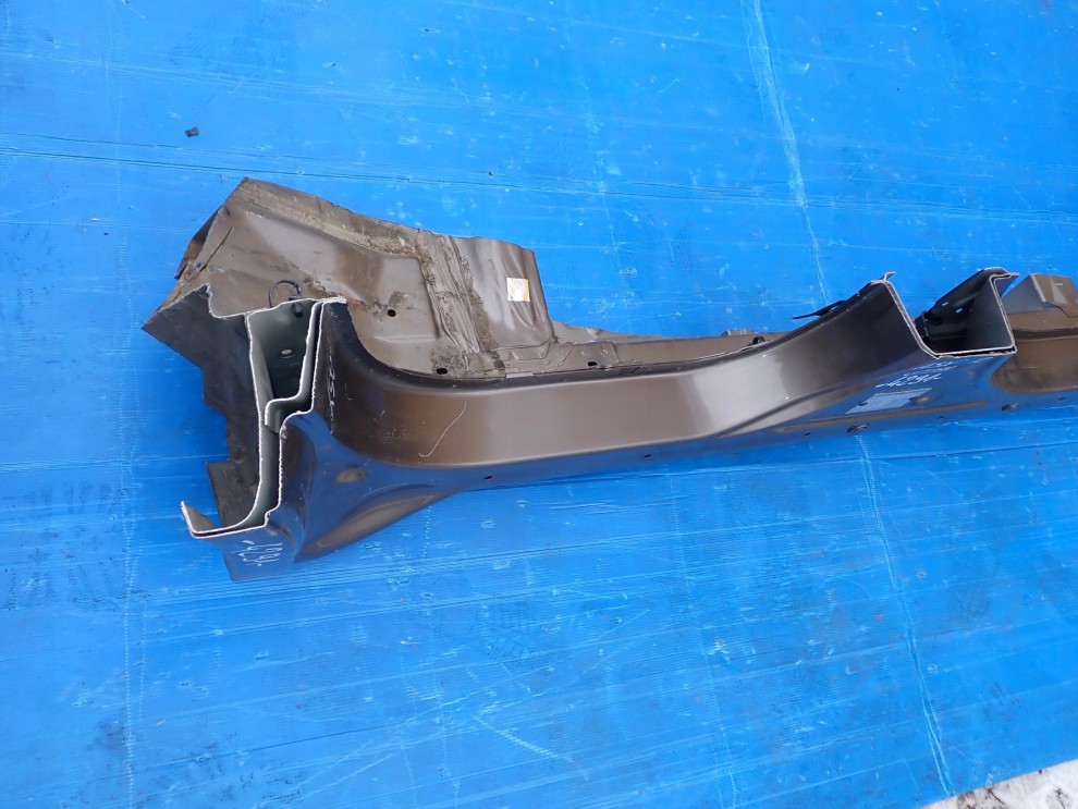 MITSUBISHI ASX 10-19 PRÓG PRAWY C06A 6/9