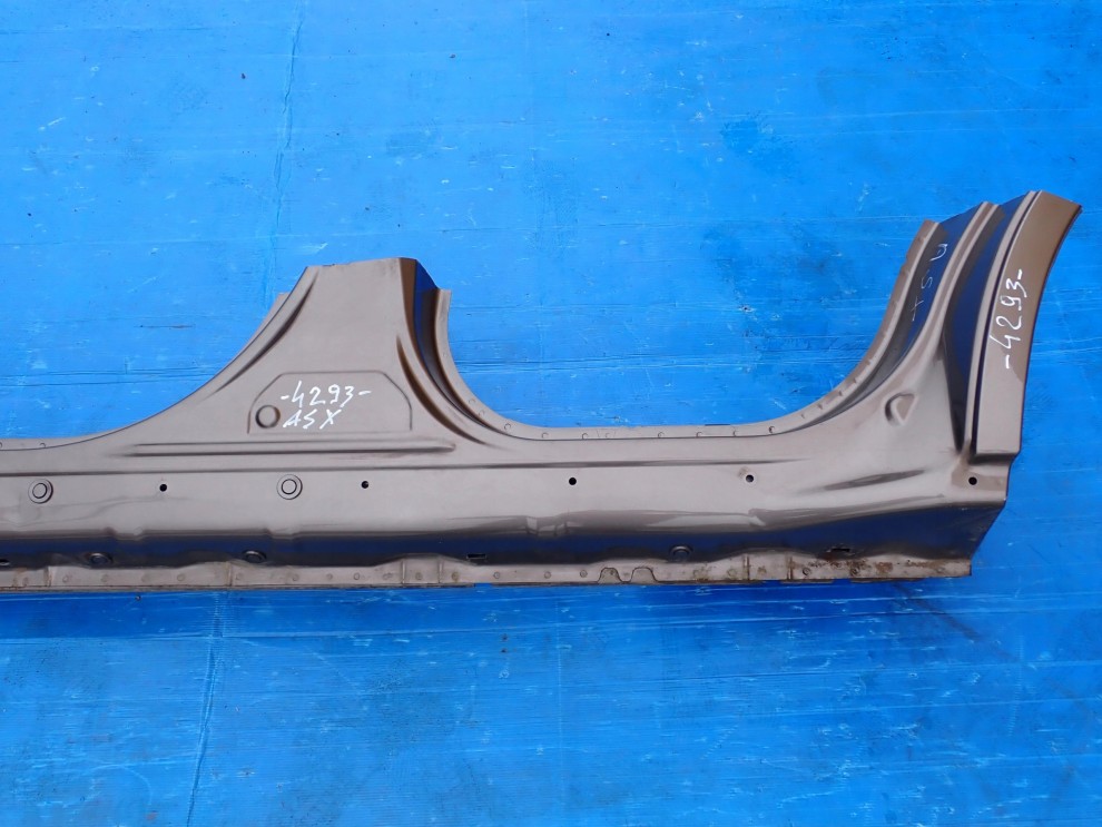 MITSUBISHI ASX 10-19 PRÓG LEWY C06A 3/13