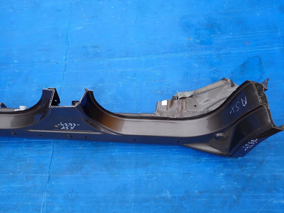 MITSUBISHI ASX 10-19 PRÓG LEWY C06A 8/13