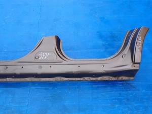 MITSUBISHI ASX 10-19 PRÓG LEWY C06A 3/13 MINIATURA