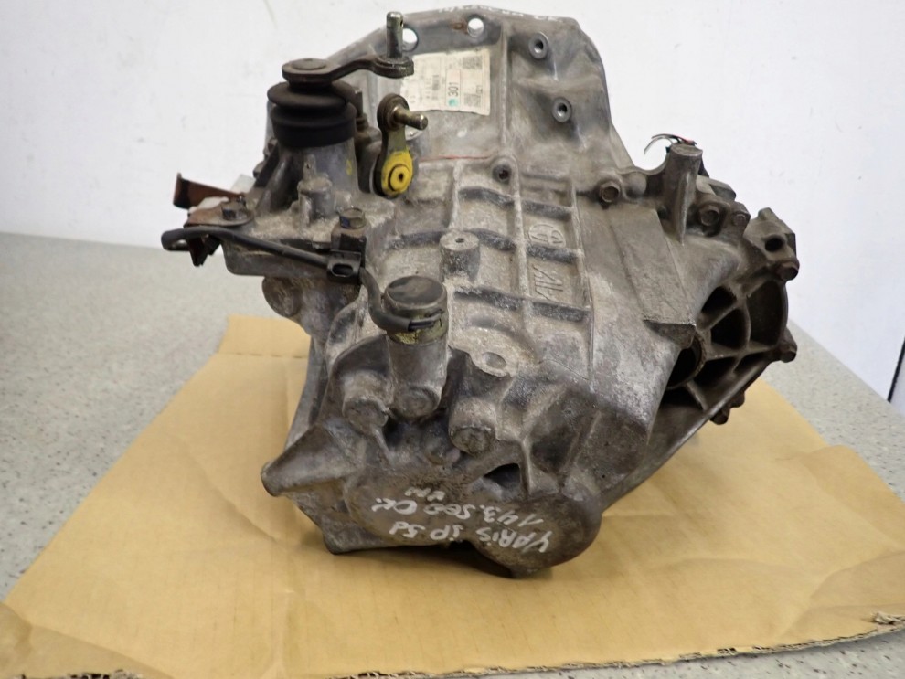 TOYOTA YARIS 1.0 BENZYNA 99- SKRZYNIA BIEGÓW MANUALNA 7/9