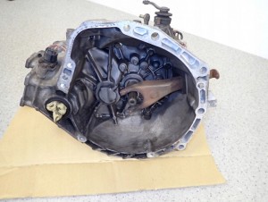 TOYOTA YARIS 1.0 BENZYNA 99- SKRZYNIA BIEGÓW MANUALNA 3/9 MINIATURA