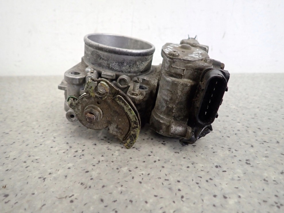 MITSUBISHI LANCER V 1.6i 92-95 PRZEPUSTNICA POWIETRZA 6/6