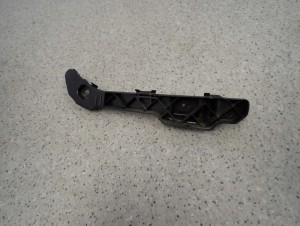 KIA CARENS III 06- ŚLIZG ZDERZAKA PRZEDNI LEWY 1/7 MINIATURA