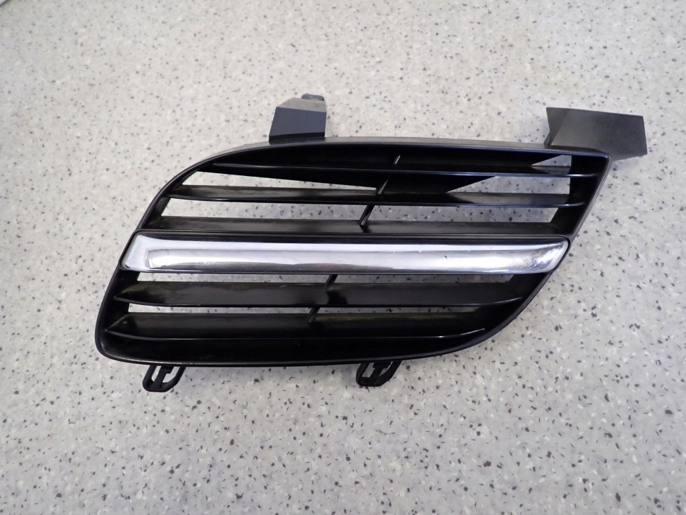 NISSAN ALMERA N16 00-03 ATRAPA PRZEDNIA LEWA 1/6