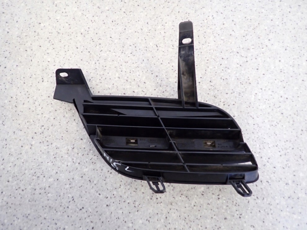 NISSAN ALMERA N16 00-03 ATRAPA PRZEDNIA LEWA 5/6