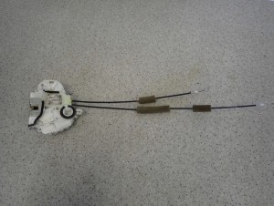 HONDA CIVIC VIII 06- UFO ZAMEK DRZWI TYLNY PRAWY 4/8 MINIATURA