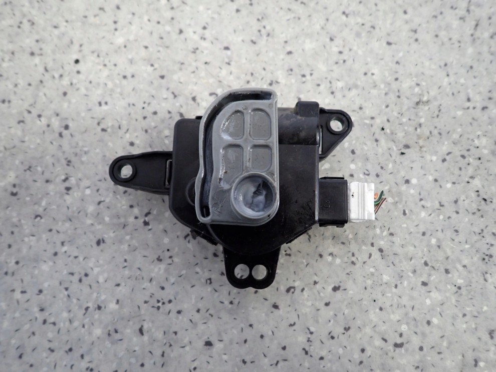 KIA CEED 06-12 SILNICZEK NAGRZEWNICY 2/2