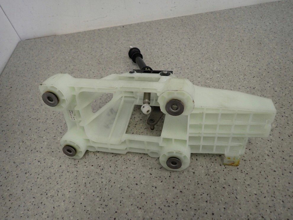 MITSUBISHI ASX 1.8 DID 10-16 LEWAREK ZMIANY BIEGÓW 6/7