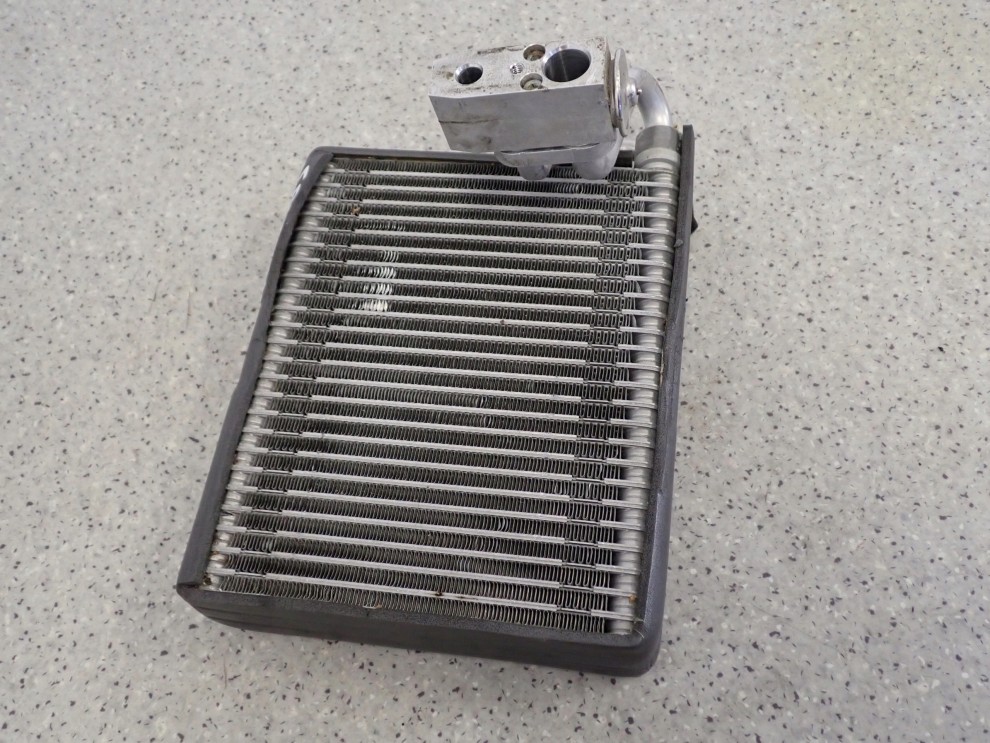 SUZUKI SPLASH 08-14 PAROWNIK KLIMATYZACJI 5/7