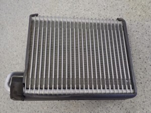 SUZUKI SPLASH 08-14 PAROWNIK KLIMATYZACJI 6/7 MINIATURA