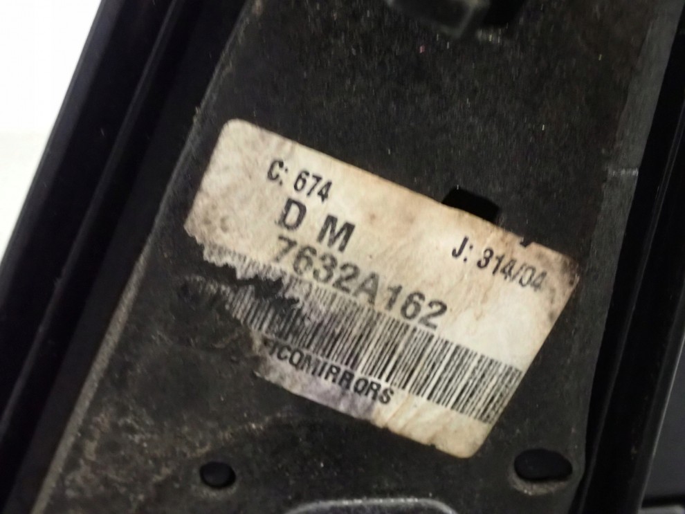 MITSUBISHI COLT 04-08 LUSTERKO PRAWE MANUALNE 4/8