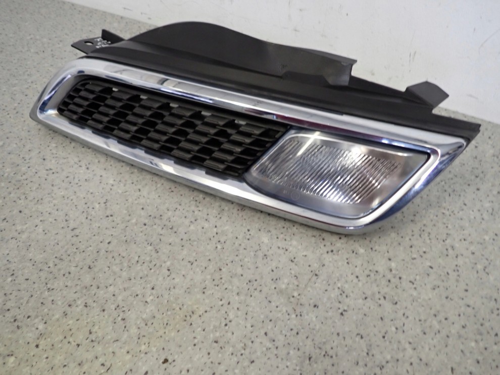 NISSAN MICRA K12 LIFT 08-10 ATRAPA KIERUNKOWSKAZ PRZEDNI LEWY 3/8